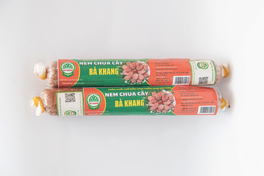 Nem chua cây Bà Khang, "đặc sảnin Hà giang. Chế biến từ thịt lợn đen bản địa [2 cái]