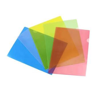 Bìa Lá Nhựa Màu A4 - Màu Ngẫu Nhiên