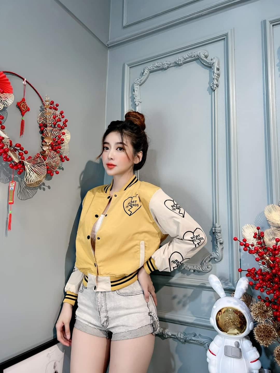 Áo Khoác Dù Phối Sọc- Màu Ngọt- SP Y Hình