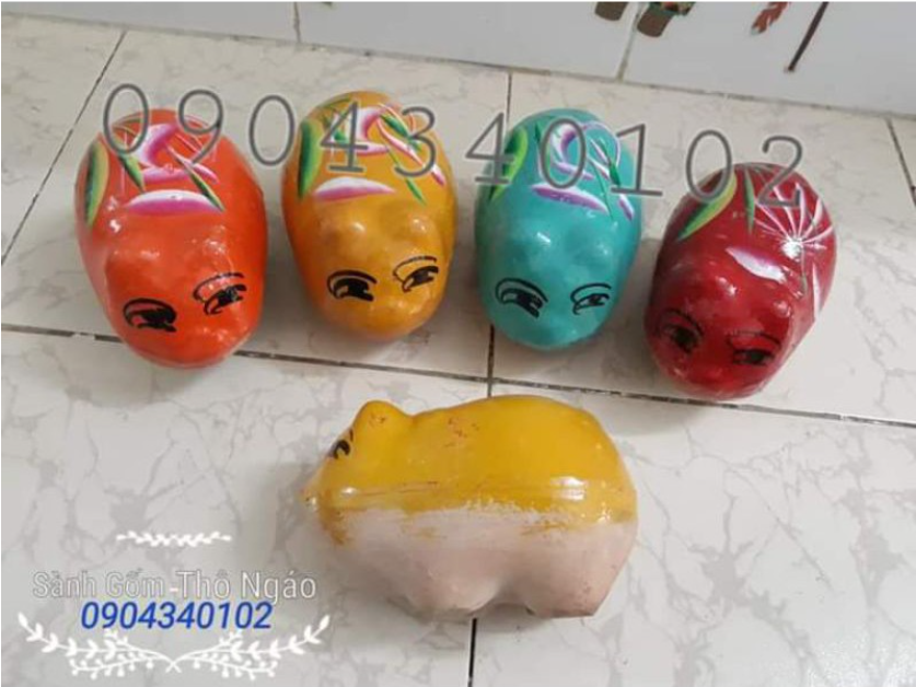 Heo đất kiểu xưa sưu tầm, trưng bày cỡ trung