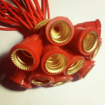 Đuôi Đèn Cà Na- Trái Ớt E12