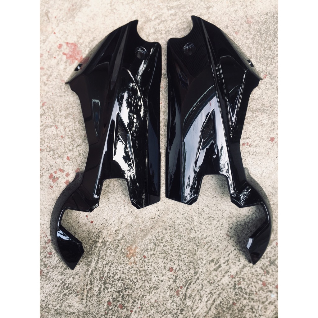 Bộ ốp càng sau xe máy điện Xmen