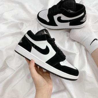 ✔️ Giày Jordan 1 LOW PANDA, Giày thể thao jordan trắng đen cổ thấp Logo Silicon Full Box Phụ Kiện ✔️