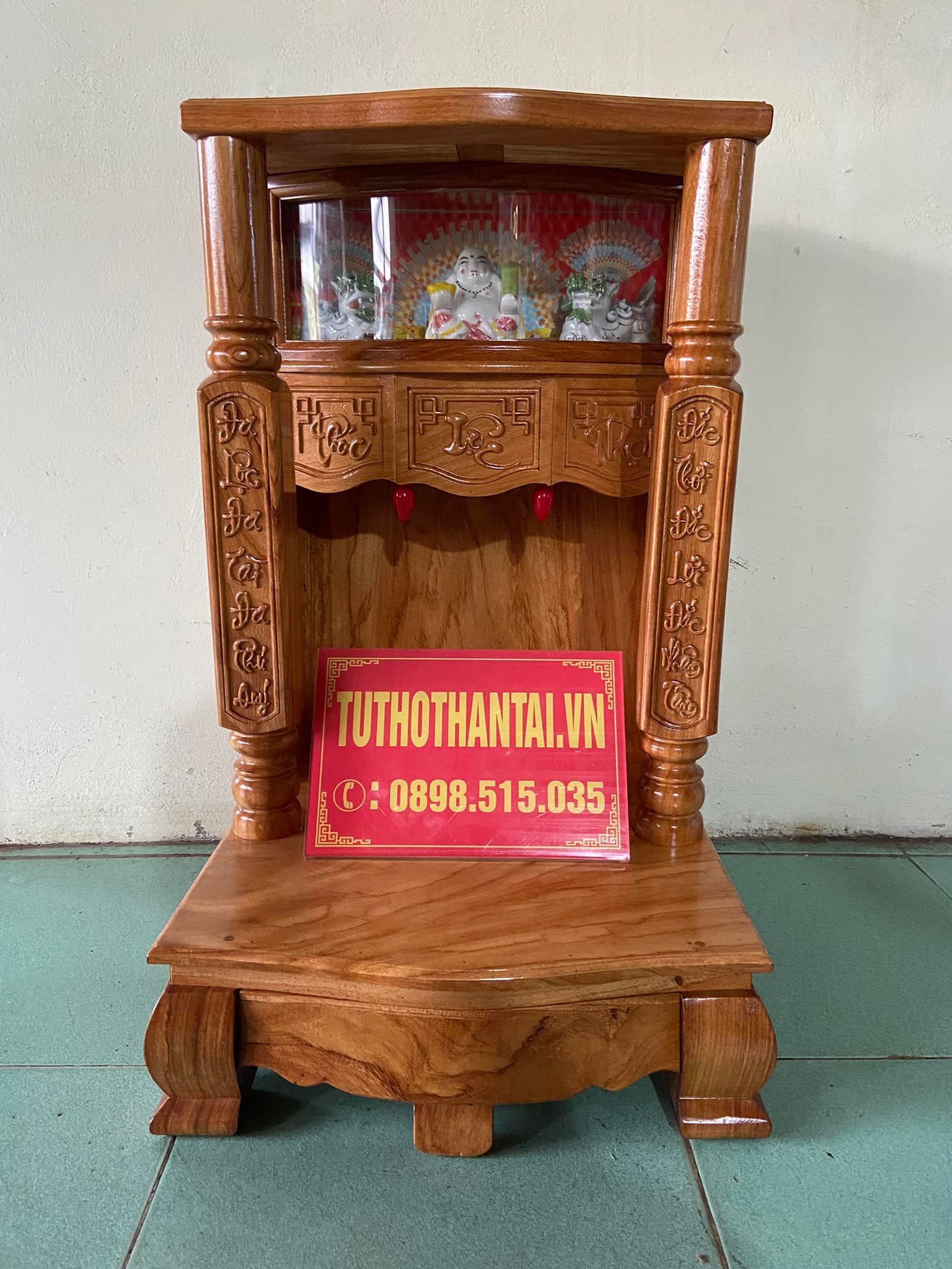 Bàn thờ thần tài ông địa cột vuông, có hộp đèn 48 x 81cm