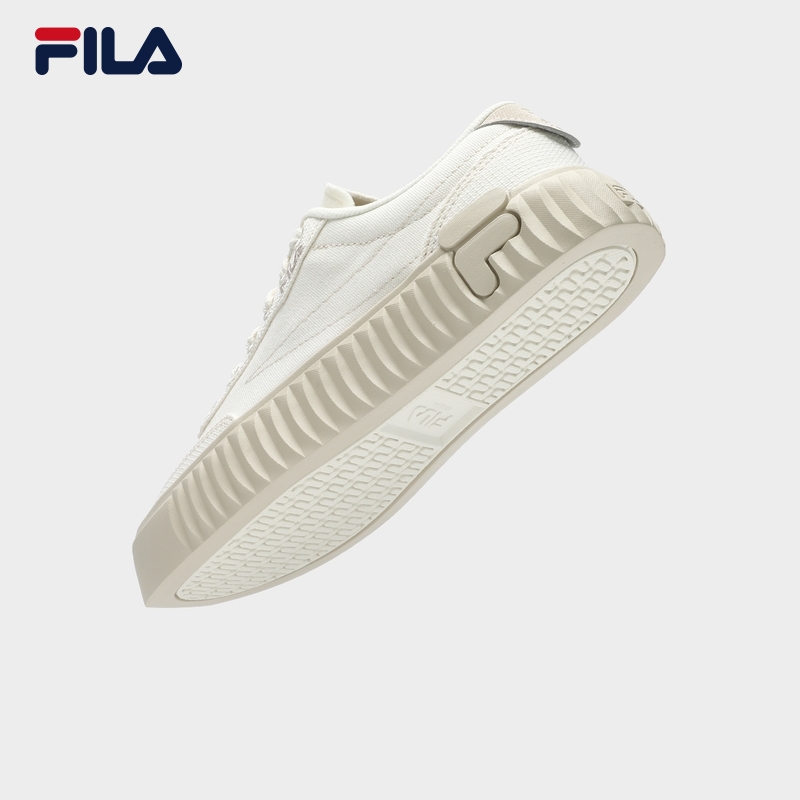 Fila women's canvas shoes hotsell