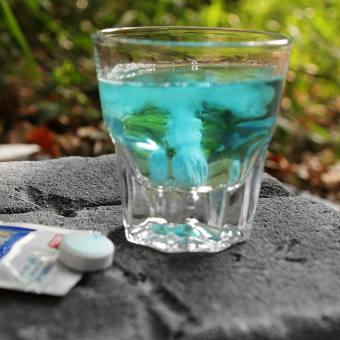 1 gh2 Viên Sủi Rửa Kính Ô Tô Xe