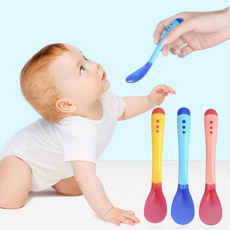 Thìa/Muỗng Ăn Dặm Báo Nóng Cảm Ứng Nhiệt Silicon An Toàn Cho Bé