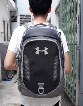 Balo Under Armour Storm Màu xám logo bạc