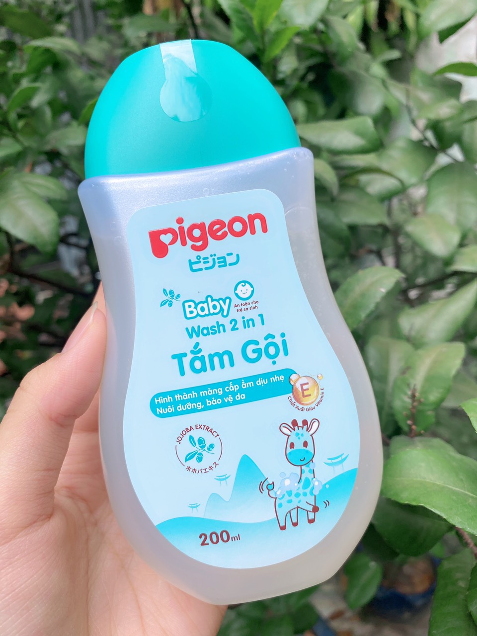 Sữa tắm gội Pigeon Baby Wash 2in1 200ml/xanh