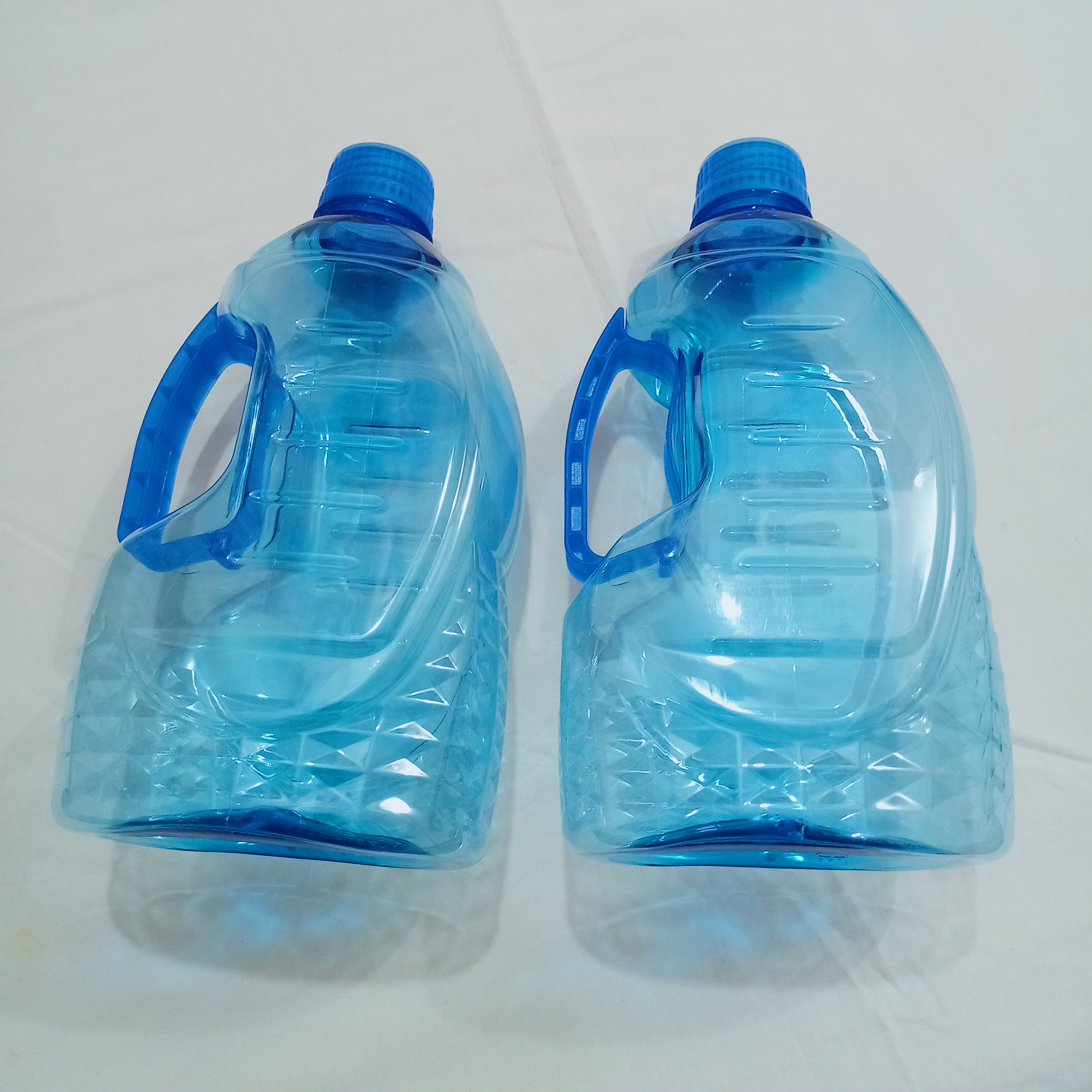 UFIT Protein Shaker Bottle - Sports Water Bottle - Non Slip 3