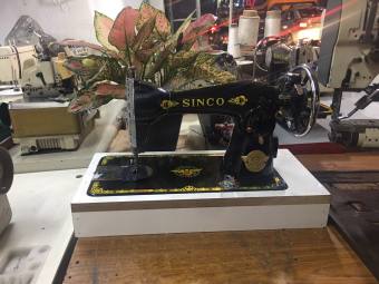MÁY MAY GIA ĐÌNH CỔ ĐIỂN SINCO TIỆN LỢI XÀI MÔ TƠ