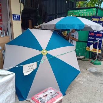 Ô Dù che mưa che nắng bán hàng cao 2m5 rộng 2m ( Chưa bao gồm chân đế dù)