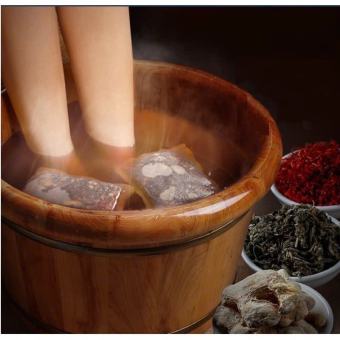 100 gói Thảo Dược Ngâm Chân Ngải Cứu, Gừng, Combo 100 Gói Thải Độc Bàn Chân Giúp Thải Các Độc Tố Ra Bên Ngoài - Ngâm chân ngải cứu, ngâm chân gừng - Thảo dược đông y thải độc cơ thể