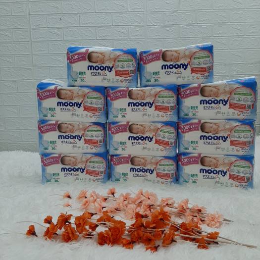 Tã dán cho bé sơ sinh Thiếu Tháng Moony 3S