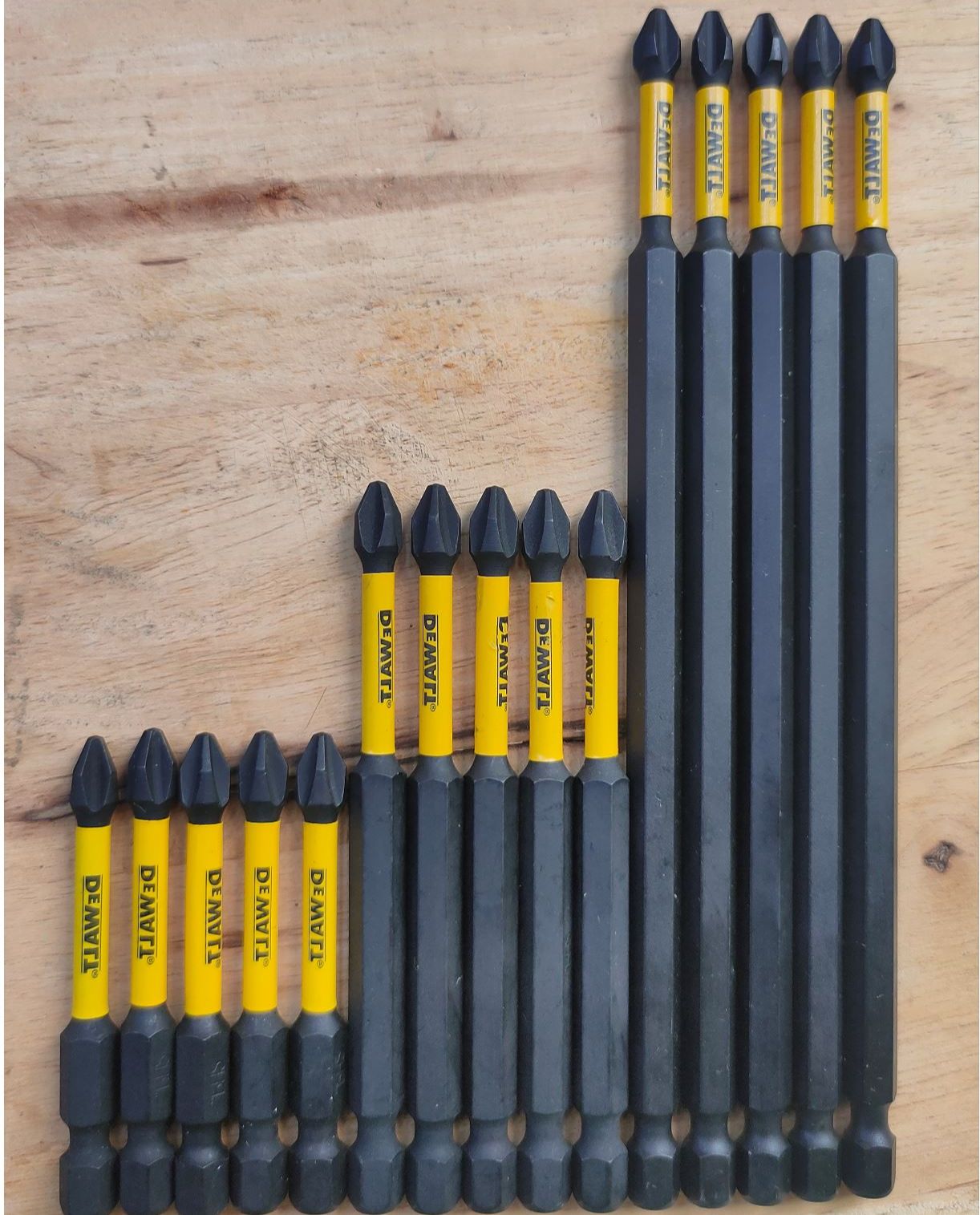 [Nhiều Size] Mũi Vít Dewalt / Bosh Loại PH2 ( 5cm - 9cm - 15cm )