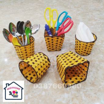 Cốc giỏ rổ nhựa giả mây tre đan Misy home nhỏ 10×9cm hình vuông, tròn đựng giấy ăn đựng đồ cắm hoa cắm bút thìa muôi dĩa ăn hoa quả trái cây Misyhome