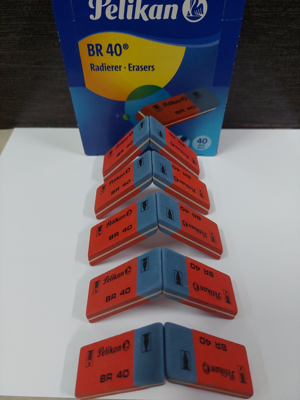 Gôm đại tẩy chì + mực pelikan , gôm hai đầu xanh - đỏ br - 40 của đức.