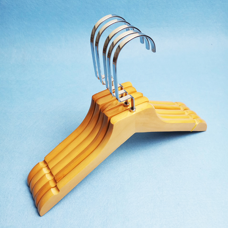 [THANH LÝ ]  Móc Quần Áo Gỗ Trẻ Em, móc dùng cho quần áo trẻ em bằng gỗ tự nhiên sơn bóng vai vuông giá tốt