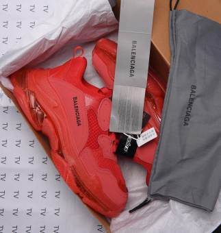 Giay Thể Thao Balen Trips đế khí màu đỏ mận( ảnh chụp tại shop,đủ phụ kiện)