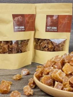 Mứt gừng sấy đường phèn