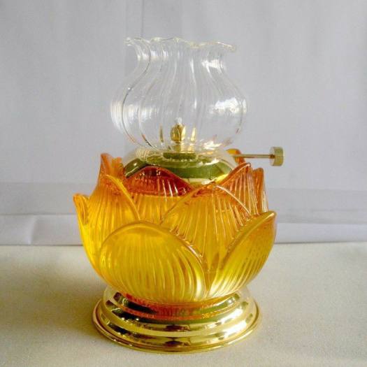 CỰC ĐẸP - ĐÈN DẦU LƯU LY HOA SEN VÀNG THỜ CÚNG NHIỀU KÍCH CỞ - ĐÈN HOA SEN LƯU LY VÀNG RẤT ĐẸP