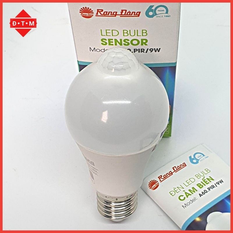 Bóng Đèn Cảm Biến Chuyển Động Hồng Ngoại Kết Hợp Cảm Biến Ánh Sáng Rạng Đông A60.PIR - 9W - Bảo Hành 1 Năm