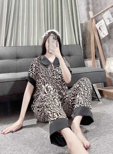 Đồ Bộ Pijama Cổ Bèo Hai Lá Tiếu Thư Mác Sam Chất Liệu Lụa Mango