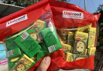 Combo 1000g Kẹo Socola nga Cô Bé Alenka/ Socola sữa truyền thống, Sữa hạt phỉ và Creme Brulee Alenka của Nga gói 500g