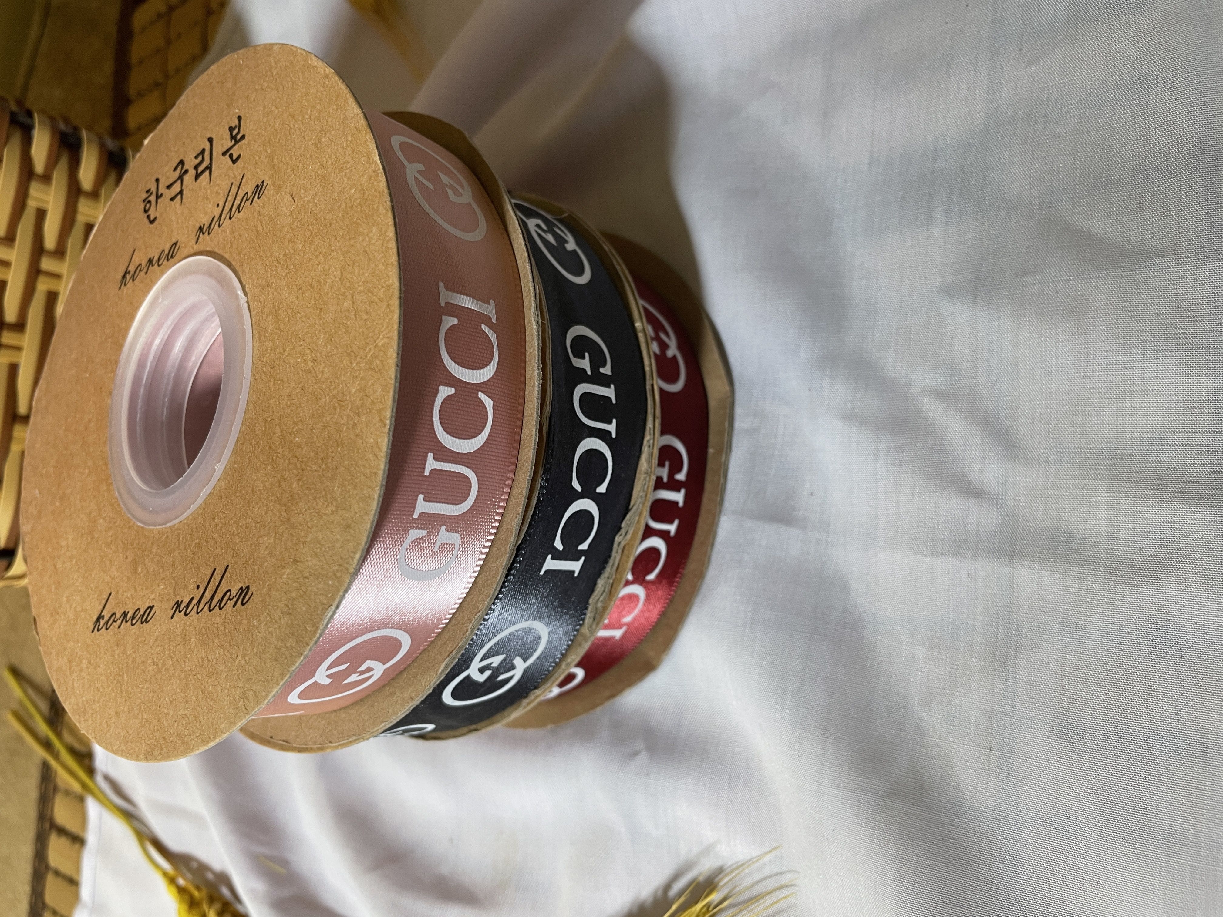 Ruy băng lụa in chữ gucci 2,5cm cao cấp