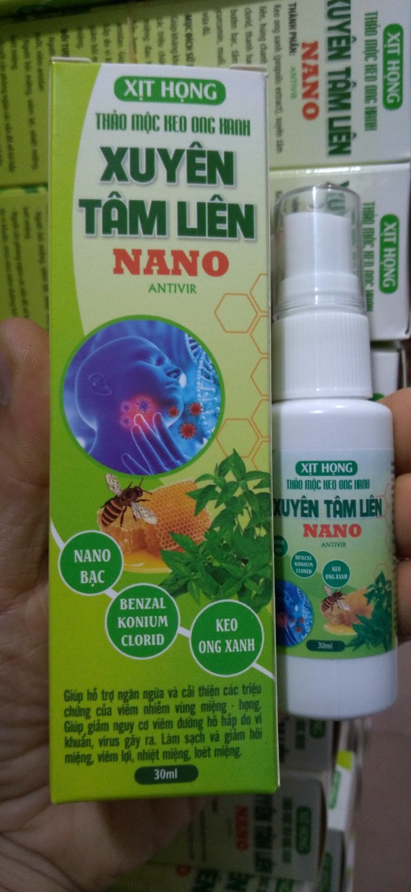 Xịt họng Thảo mộc keo ong xanh Xuyên Tâm Liên Nano ANTIVIR.