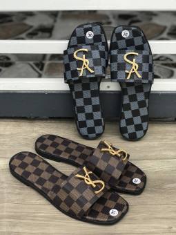 Dép nữ quai ngang