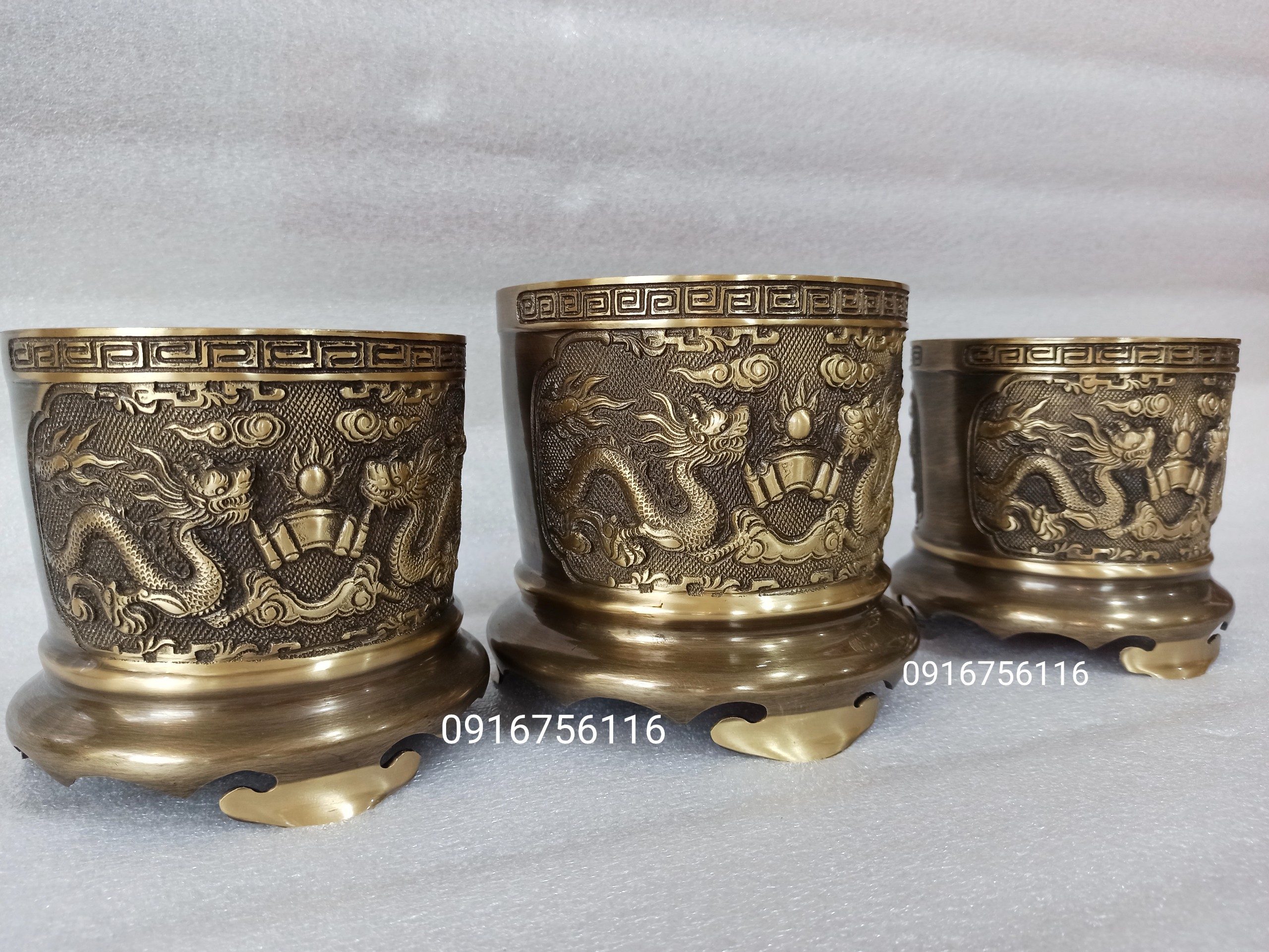 Bát nhang, bát hương trụ bằng đồng thau màu giả cổ hai công nghệ, Bát hương đúc bằng đồng