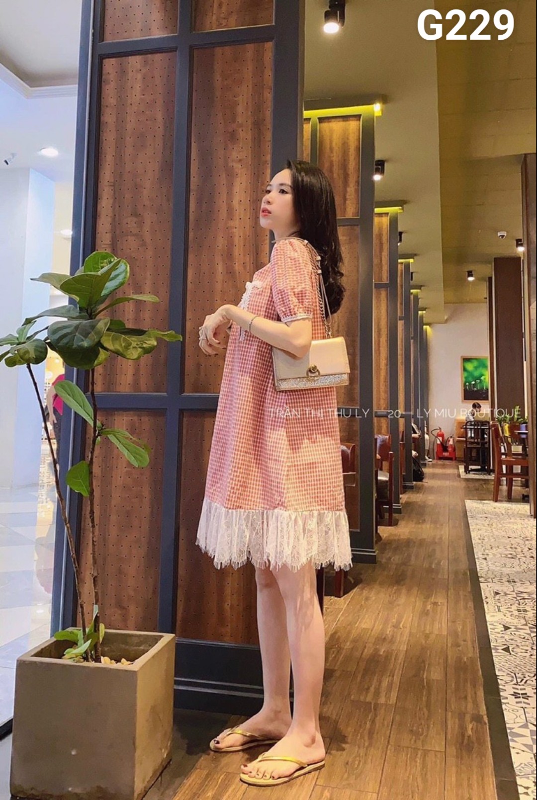 Đầm xòe nữ tay ngắn caro phối ren chất liệu kate lụa g229