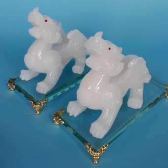 Cặp tượng tỳ hưu phong thủy đá ngọc trắng 18 cm