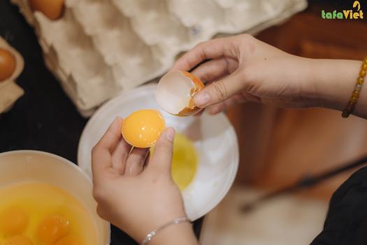 TRỨNG GÀ TƯƠI PRO - HỘP 10 TRỨNG