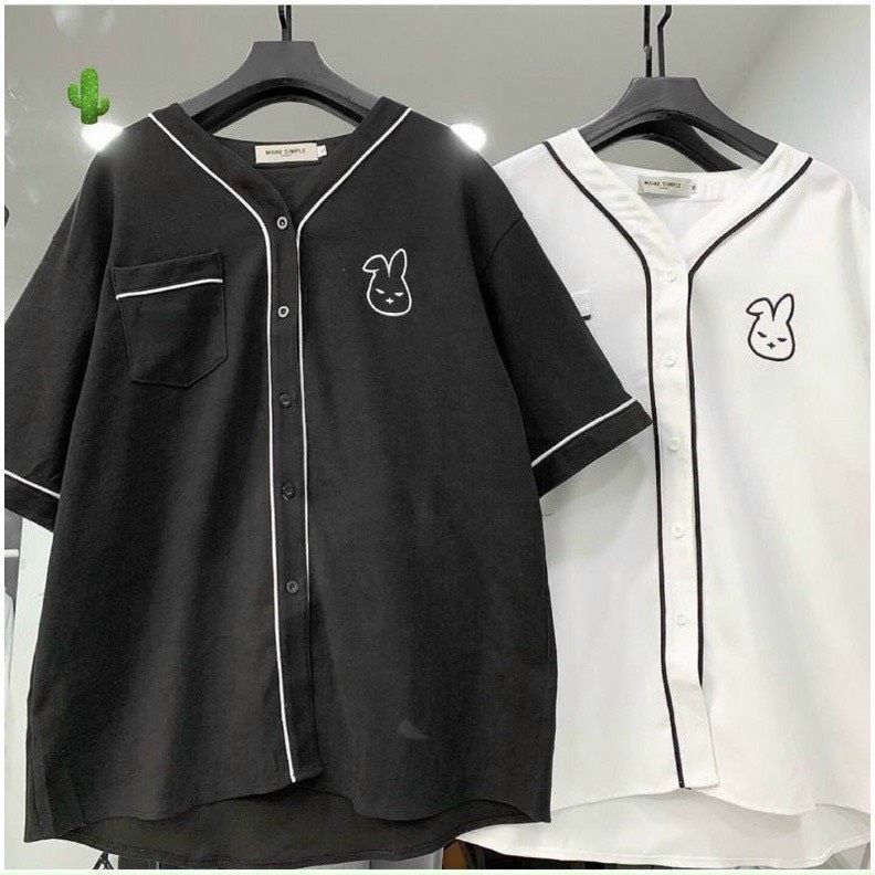 Áo sơ mi nam tay lỡ viền chỉ nổi phong cách chạy logo con thỏ unisex 2 màu đen trắng