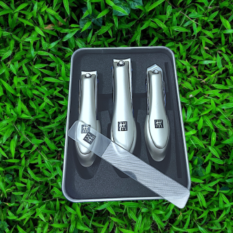 Bộ Bấm Móng Tay Thương HIệu Đức 4 Chi Tiết Chất Liệu Thép Không Gỉ Cao Cấp