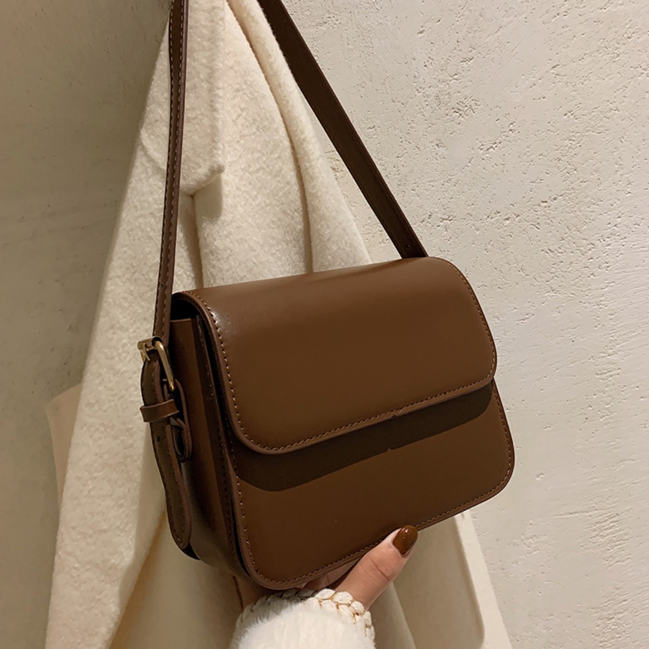 Túi xách nữ đeo chéo đẹp kẹp nách đeo vai cao cấp màu sắc basic dễ phối đồ phong cách thời trang hàn quốc giá rẻ