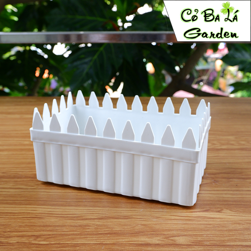 Chậu nhựa hàng rào mini -19x11x9