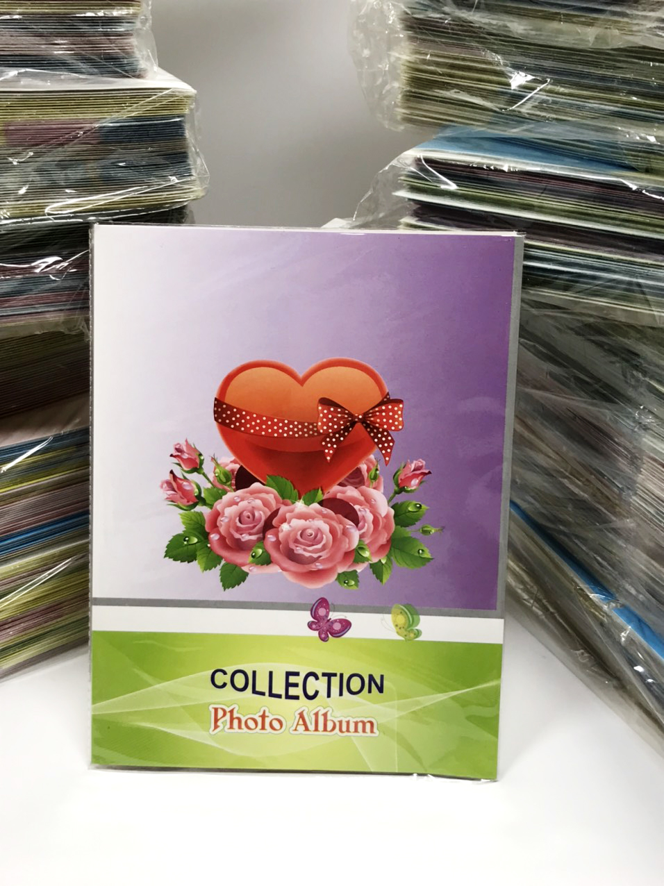 album tặng đựng ảnh  10 x 15cm , 13 x 18 cm (giữ được 40 ảnh không ép hoặc có ép vẫn được