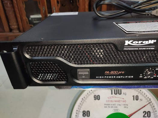 Đẩy công suất Hãng KORAH, Model PA 800 Pro, 36 sò, 2400w, main xanh ,linh kiện cao cấp, 36 sò Japan, nguồn xuyến đồng, chất lượng cao cấp.
