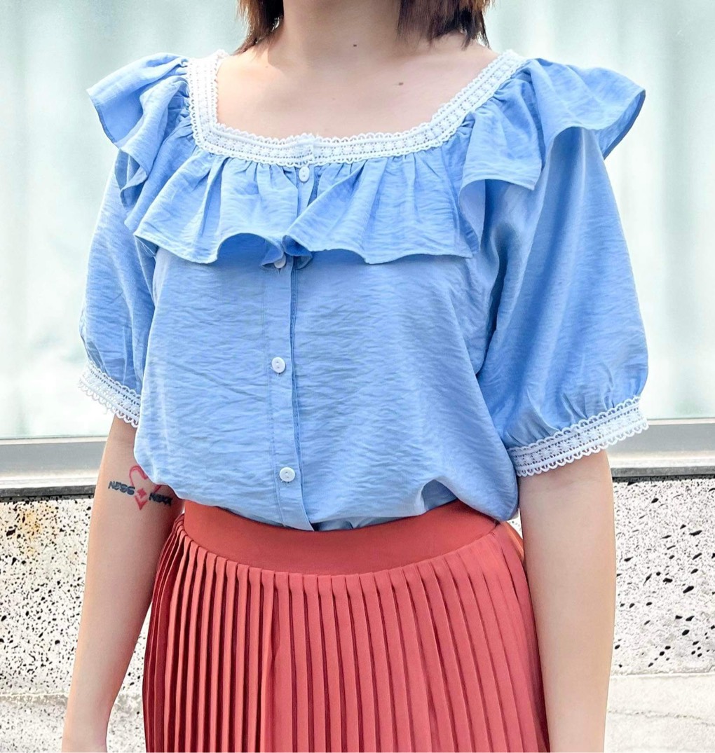 ÁO SƠ MI CỔ VUÔNG VIỀN REN (MS74)