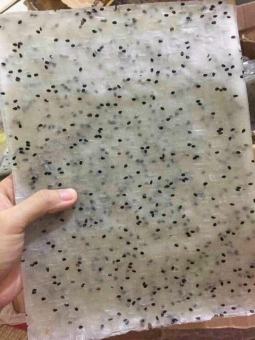 1KG BÁNH TRÁNG MÈ ĐEN PHAN RANG ( 1 xấp 50 cái)