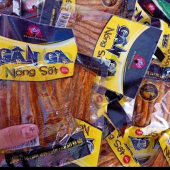 5 gói gân gà sốt nóng