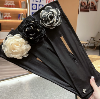 KẸP TÓC NƠ TIỂU THƯ