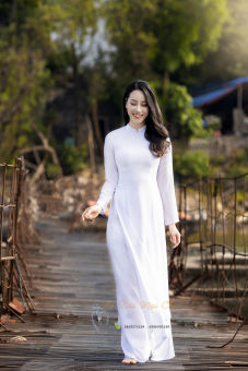 Bộ áo dài trắng 4 tà chất liệu chiffon cao cấp (Cổ 2cm tay dài)