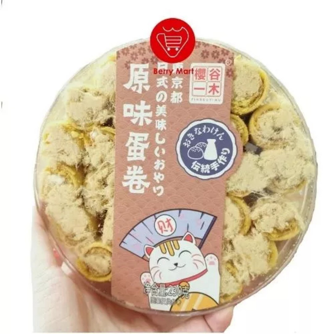 Bánh trứng cuộn chà bông Yingguyimu | Berry Mart | BR101 | Bánh giòn thơm, mặn mặn ngọt ngọt, chà bông chất lượng “phì nhiêu” nhân tràn mặt bánh luôn