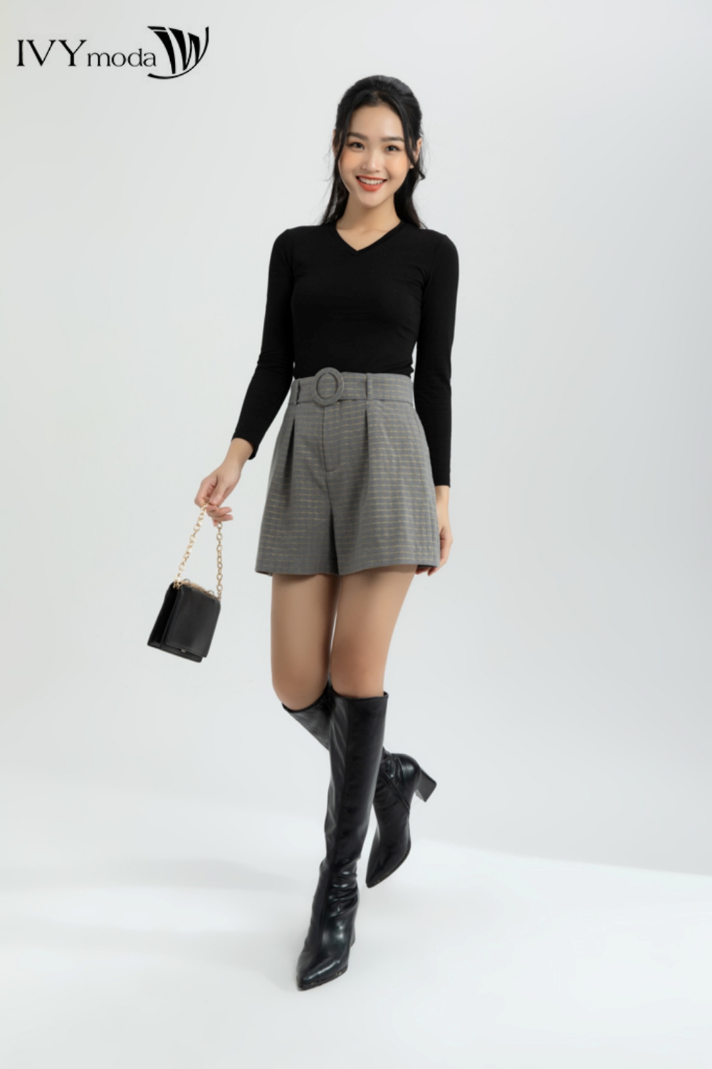 Áo thun basic cổ tim ivy moda ms 58p0159