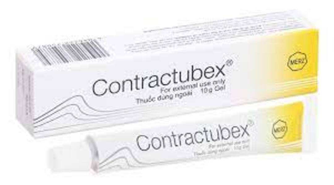 Gel bôi mờ sẹo Contractubex - mờ sẹo nhanh và hiệu quả với sẹo lồi.