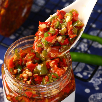 Ớt chưng Hồ Nam - Ăn kèm cơm,  phở, bún , chấm nướng - 3 loại ớt và 9 loại gia vị